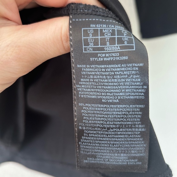 Guess Asymmetrical Open Back Black Blouse Size S - Picture 6 of 7